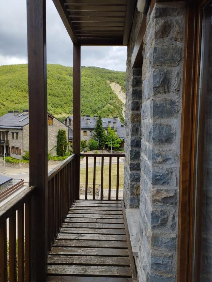 Fabuloso Apartamento Con Vistas A La Montana El Abedul Luga 23 Castiello De Jaca Exterior photo